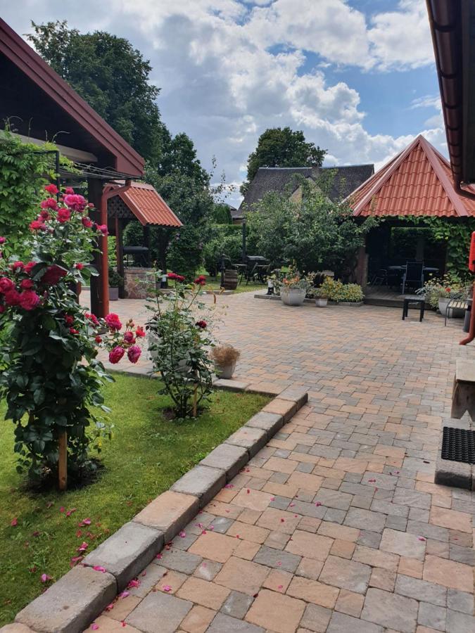 Anas Namas Lägenhet Zagare Exteriör bild
